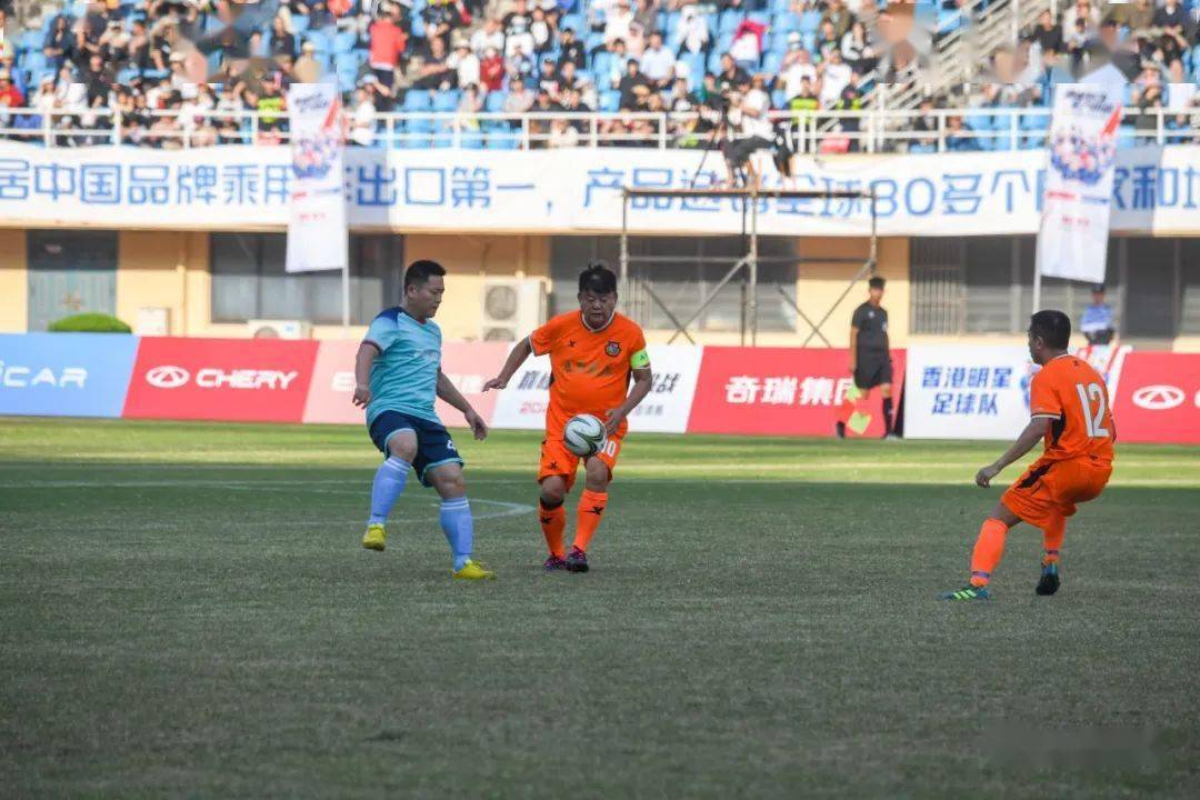 奥格斯堡VS门兴格拉德巴赫直播德甲：奥格斯堡vs多特蒙德、勒沃库森vs门兴格拉德巴赫